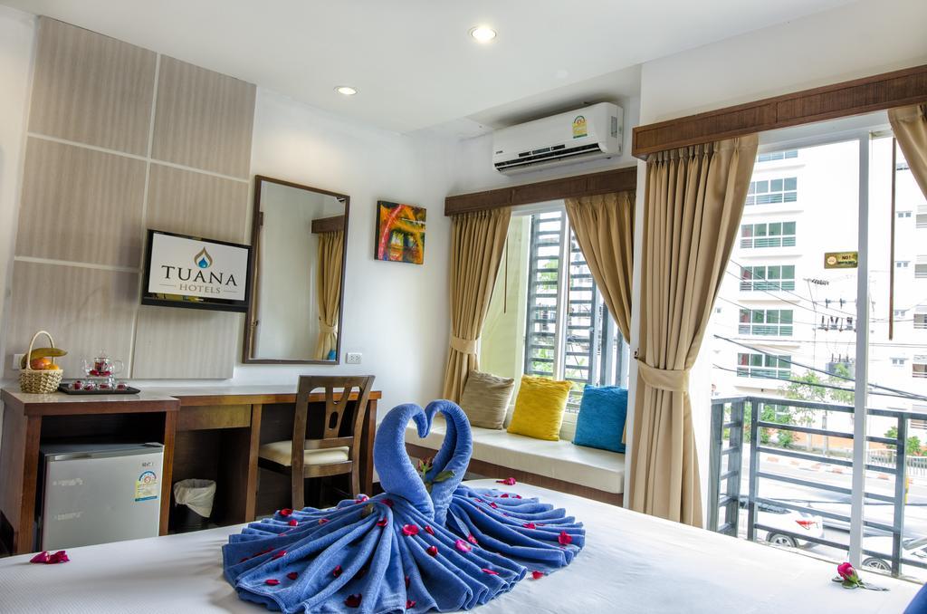 Hotel Blue Sky Patong Esterno foto