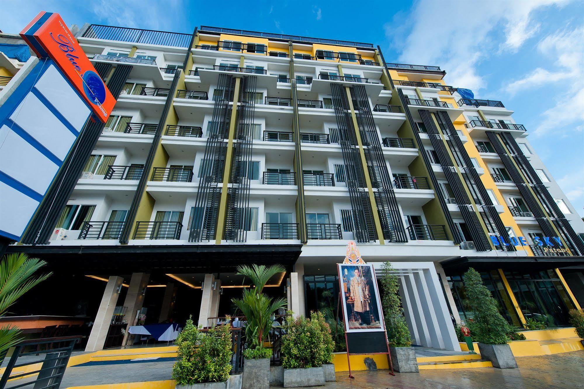 Hotel Blue Sky Patong Esterno foto