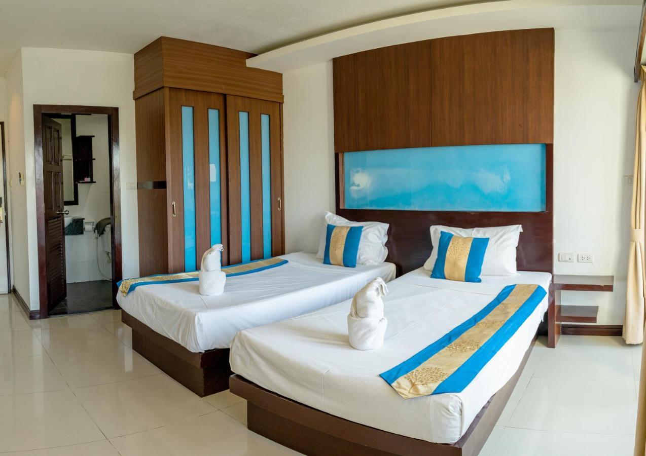 Hotel Blue Sky Patong Esterno foto