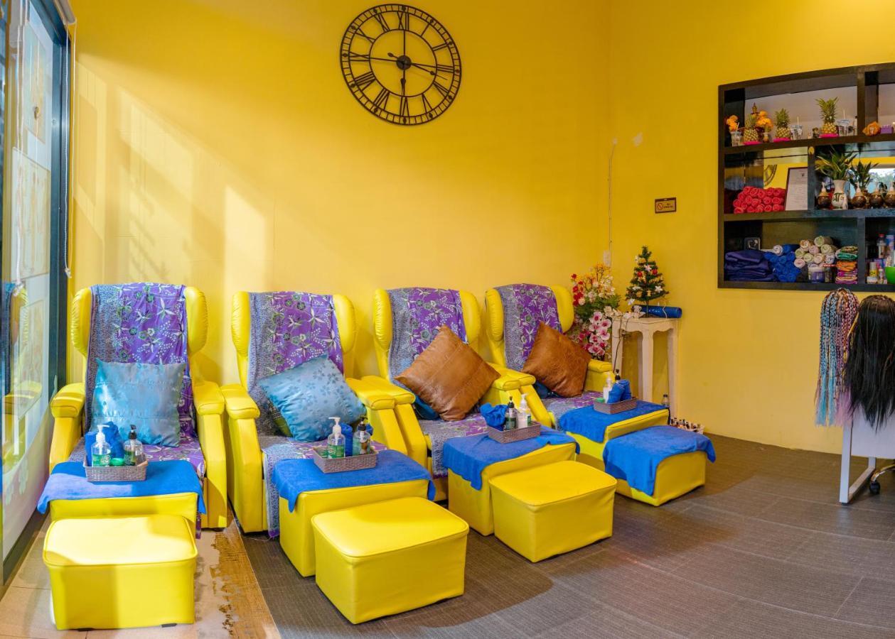 Hotel Blue Sky Patong Esterno foto